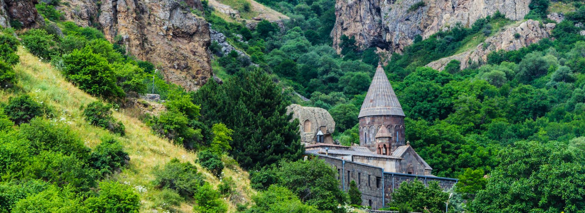 Armenien, Asien
