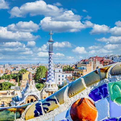 Park Güell von oben in Barcelona